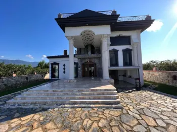 Продается красивый частный дом в Хендек, Сакарья